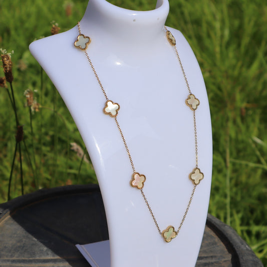 White Clover Necklace, 18k Gold Plated